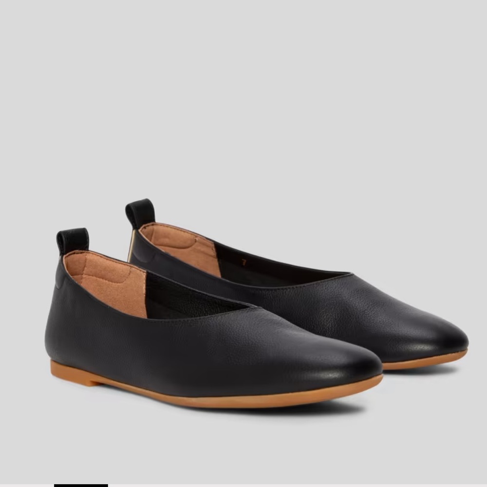 Everlane day glove flats size 7.5 black italian leather